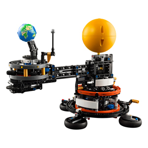 Lego Planet Earth & Moon in Orbit 42179